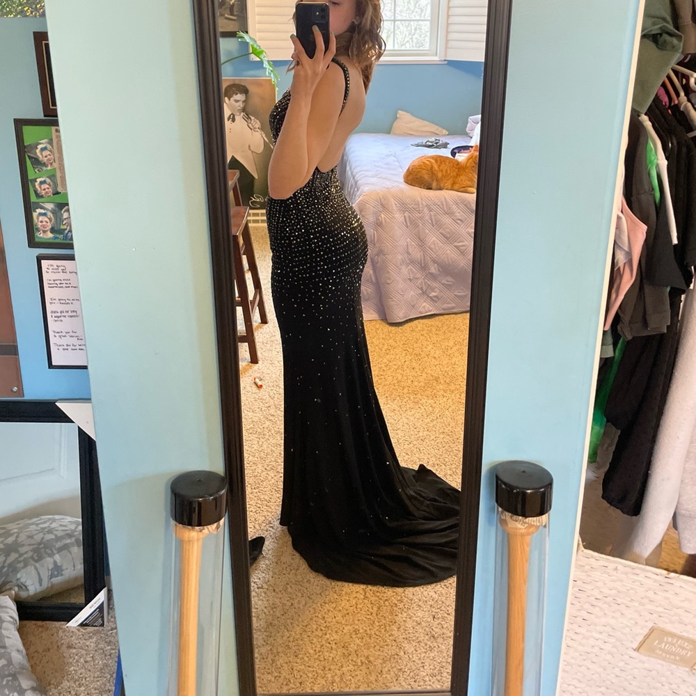 Black sparkly prom dress